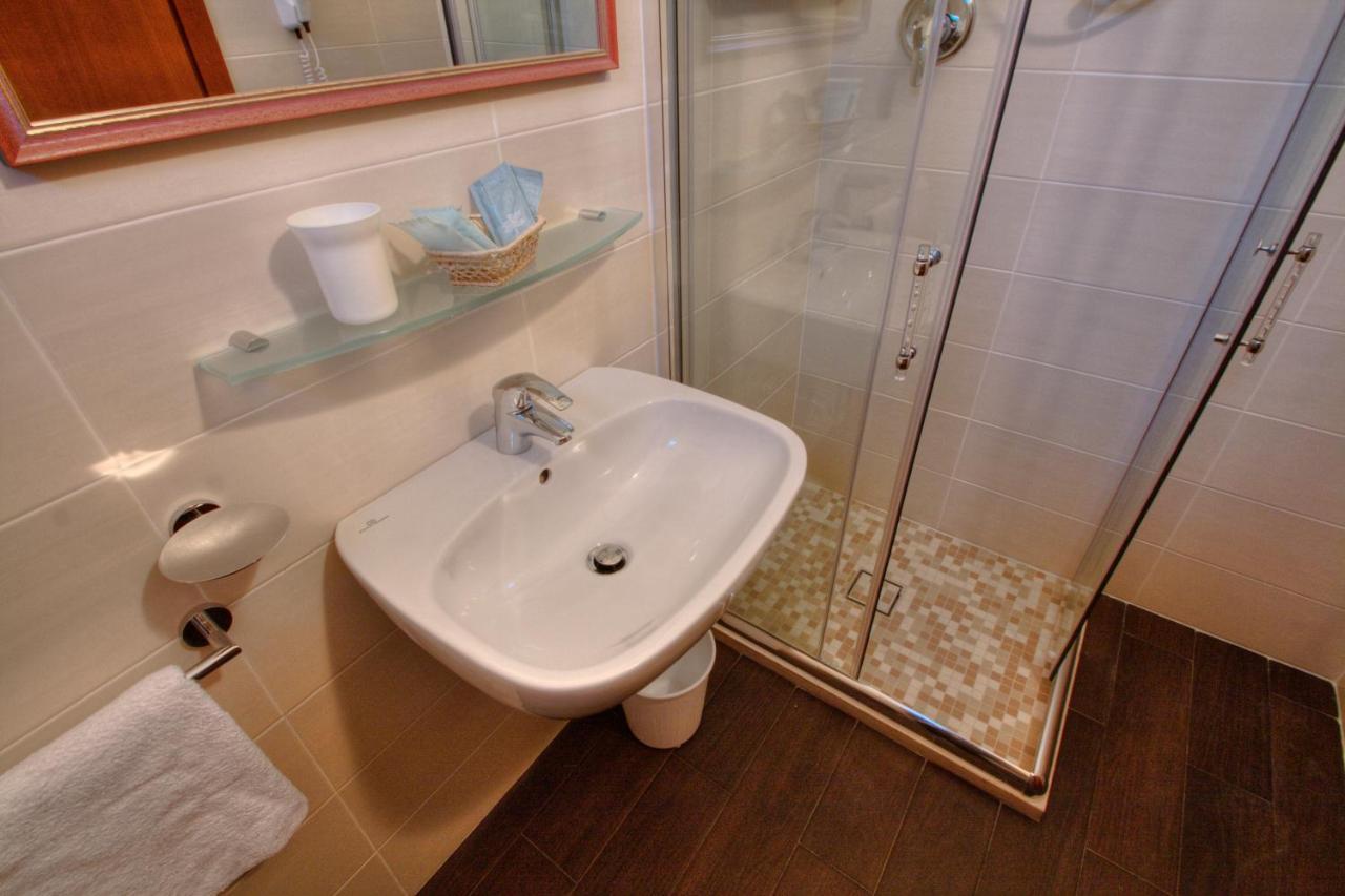 Hotel Belmar Rivazzurra Di Rimini Luaran gambar